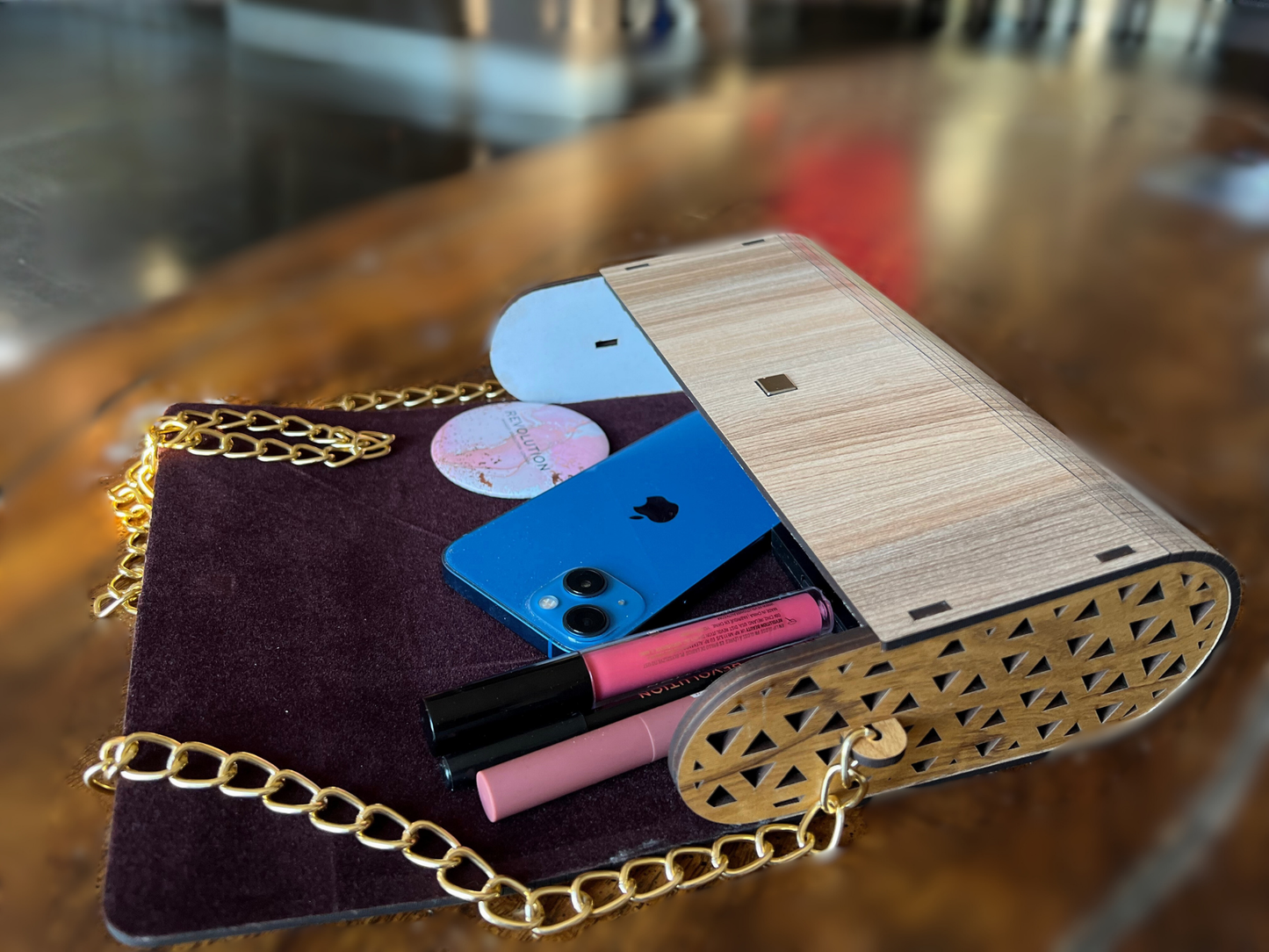 Handcrafted Wooden Clutch Purse: Elegant Square Design with Gold Chain