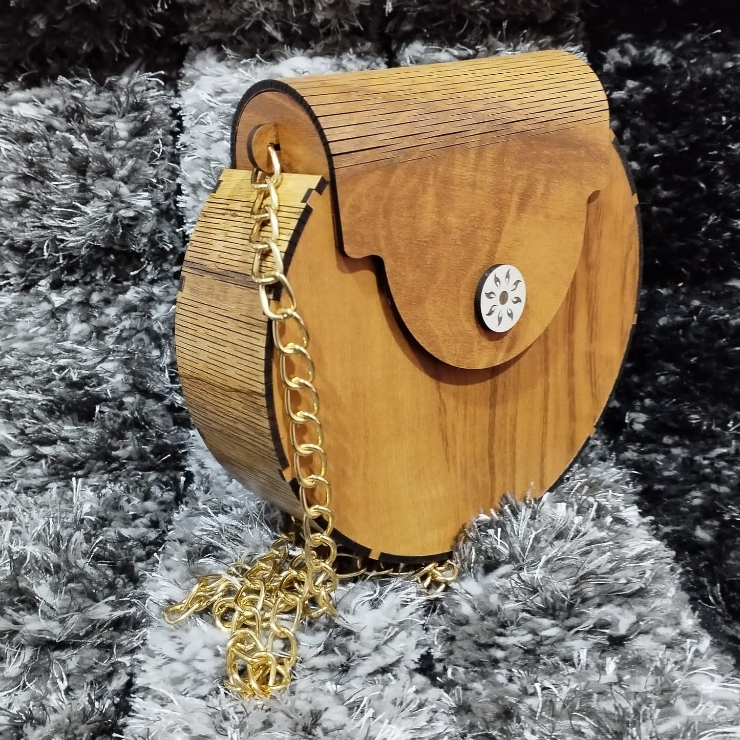 Handcrafted Wooden Clutch Purse: Elegant Square Design with Gold Chain
