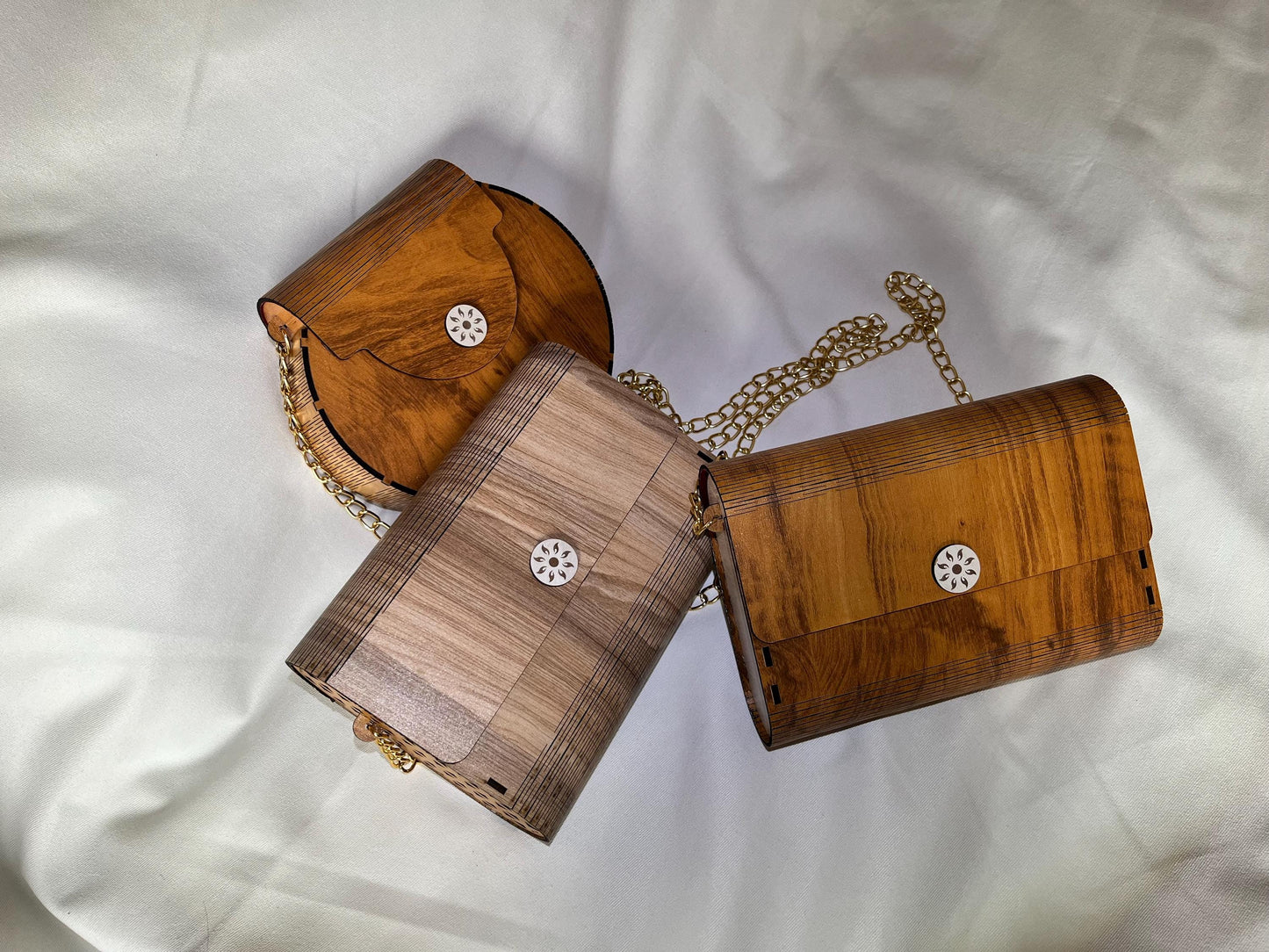 Elegant Wooden Handbag for Women | Stylish American-Inspired Purse | Handmade Laser-Engraved Clutch | Unique Gift for Her | Gift for her …
